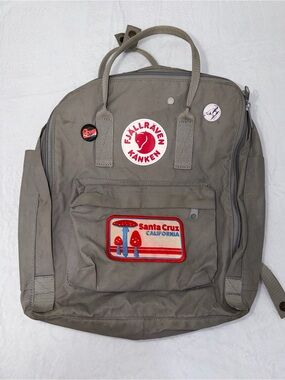Fjallraven Kanken Classic Backpack Gray with Santa Cruz Patch & Bowie Pins